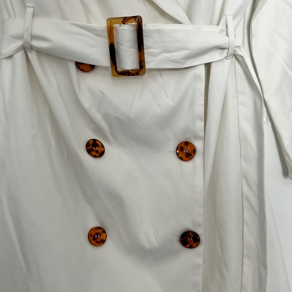 PrettyLittleThing White Bardot Belted Blazer Dress - Picture 4 of 7